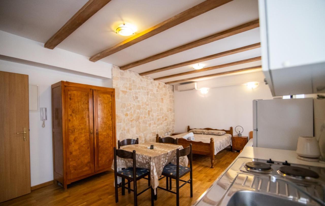 Apartments Loriana Šibenik Dış mekan fotoğraf